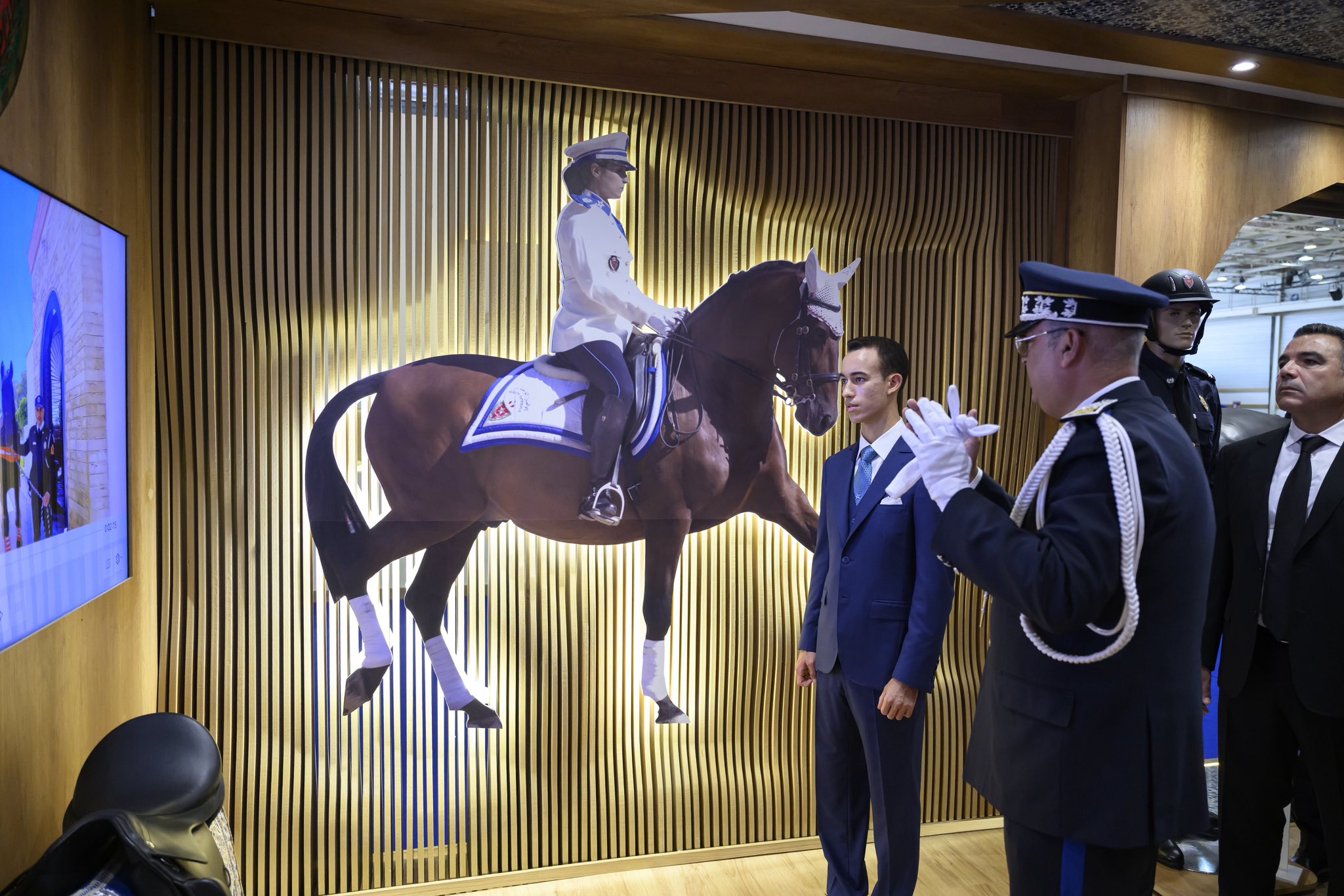 ولي العهد الأمير مولاي الحسن يفتتح الدورة الـ16 لمعرض الفرس للجديدة