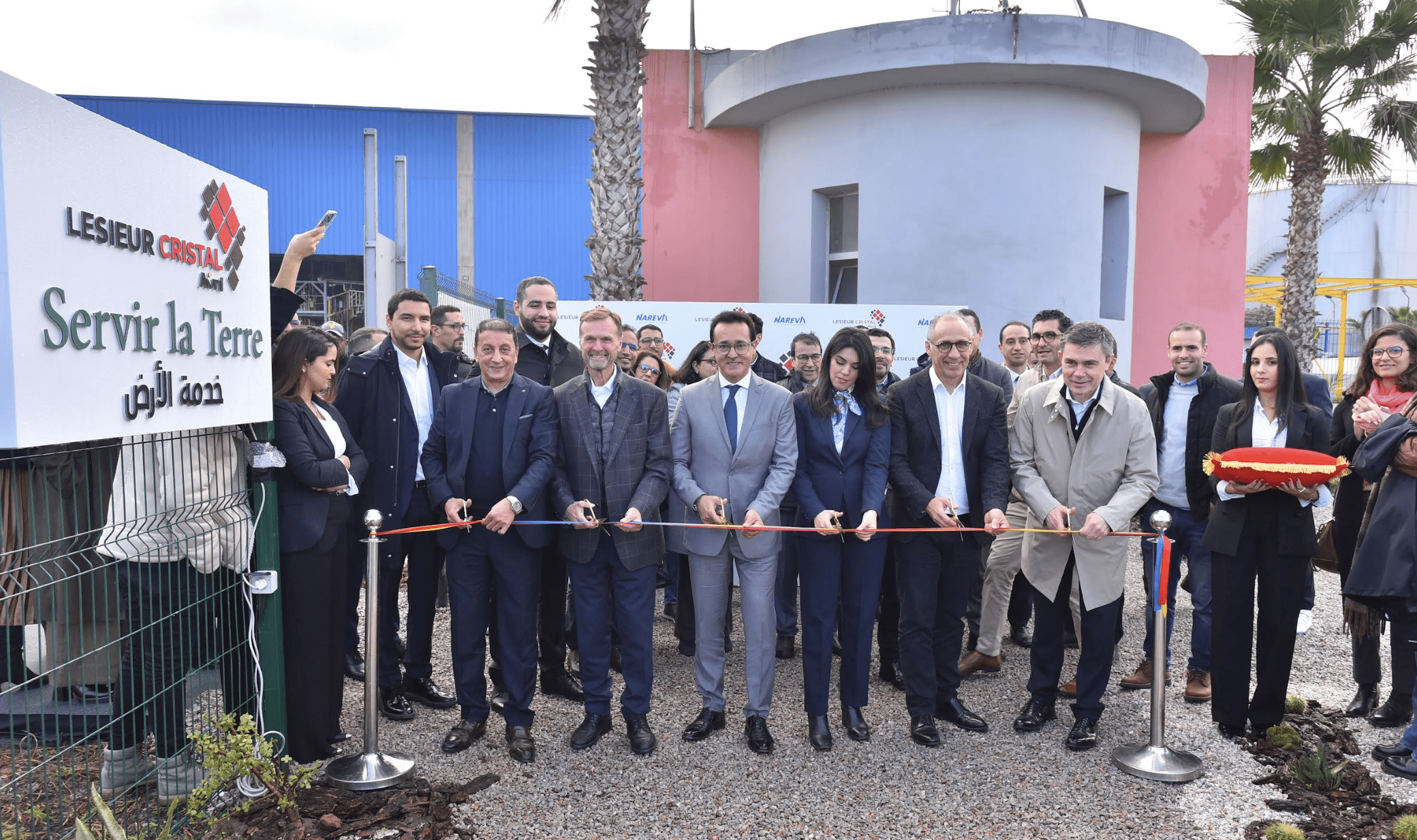 شركة «لوسيور كريسطال» تدشن محطة للطاقة الشمسية للاستهلاك الذاتي