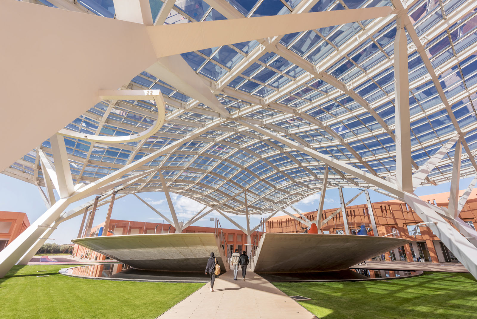 «UM6P» تثمن «الالتقائية» في فعاليات «Science Week»